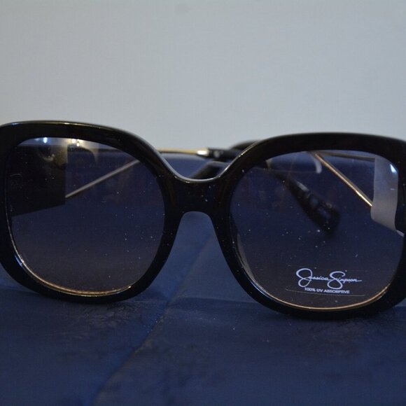NEW Jessica Simpson Oversized Oval Sunglasses in Black - Picture 1 of 9